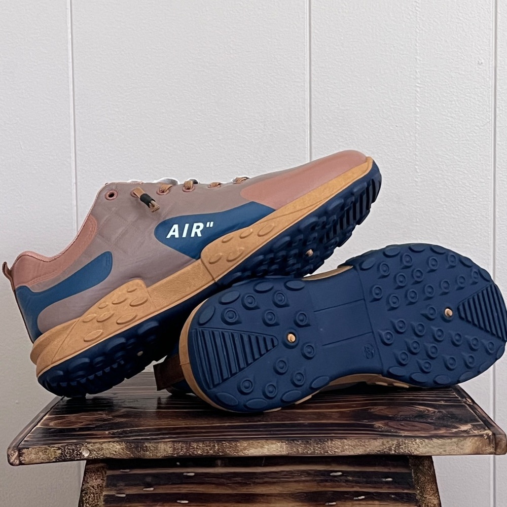 Nike Tan and Blue Athletic Shoes with Chunky Design